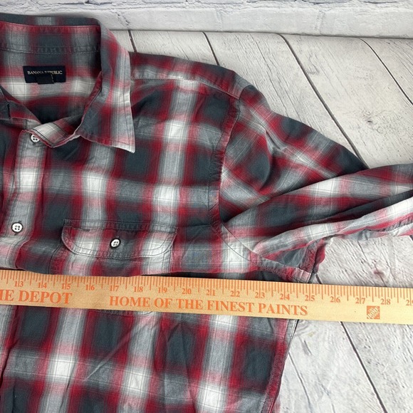 Banana Republic Mens XL Long Sleeve Button Up Cotton Red & Gray Plaid Oxford - Picture 8 of 8